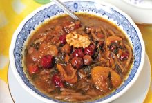 طرز تهیه آش ترش؛ آش آجیل ملایری ها!
